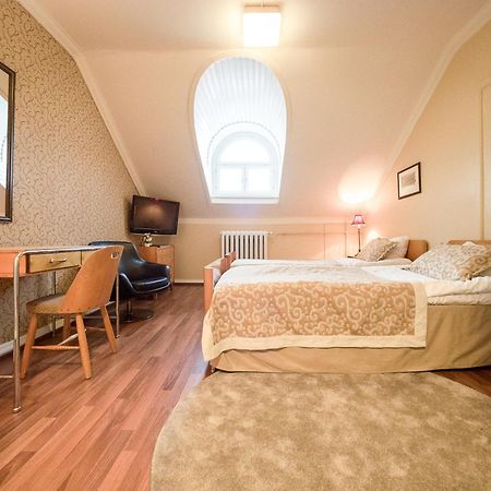 Hotelli-Ravintola Maentaen Klubi Mänttä Exteriör bild